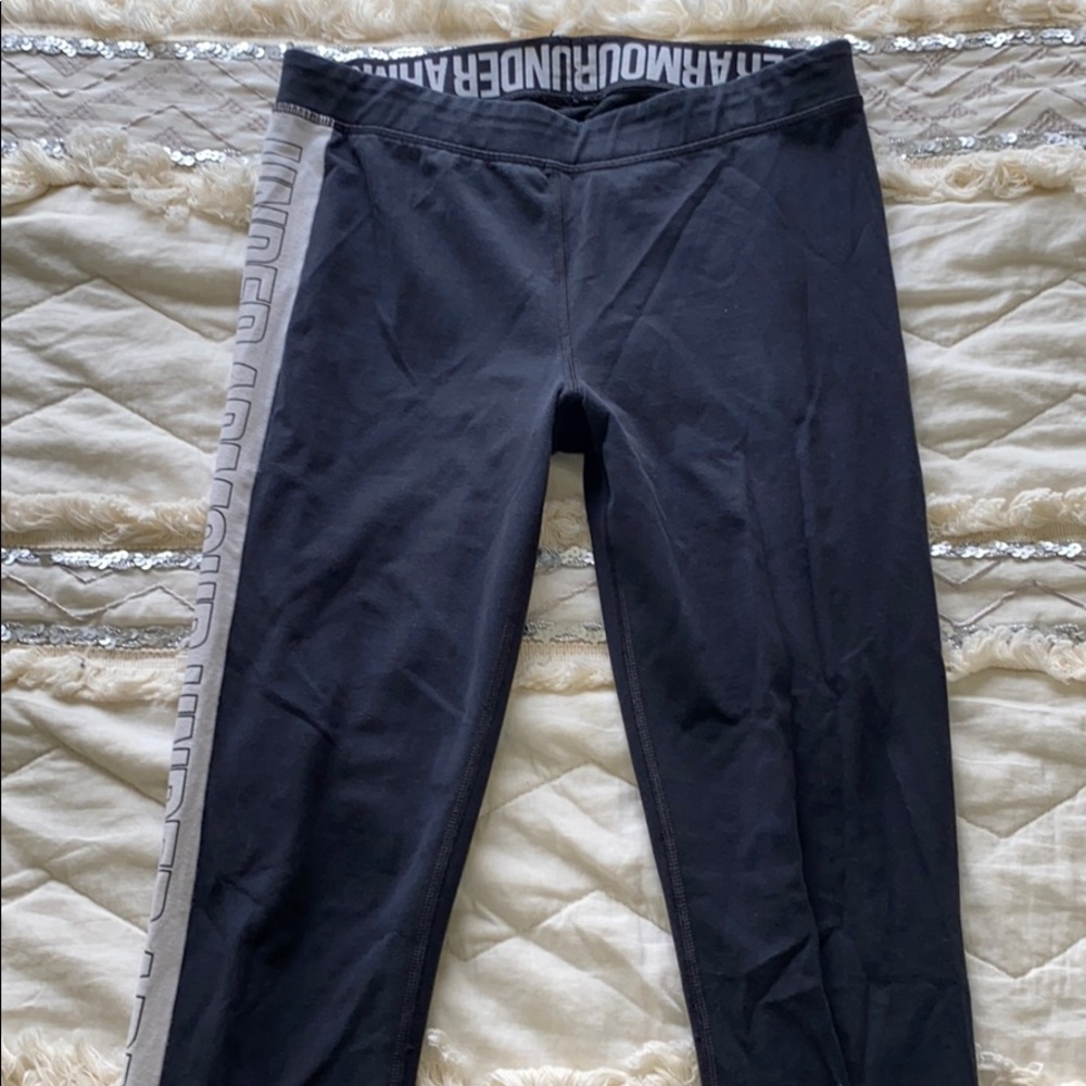 Under Armour Leggings w/ Lettering Down Side